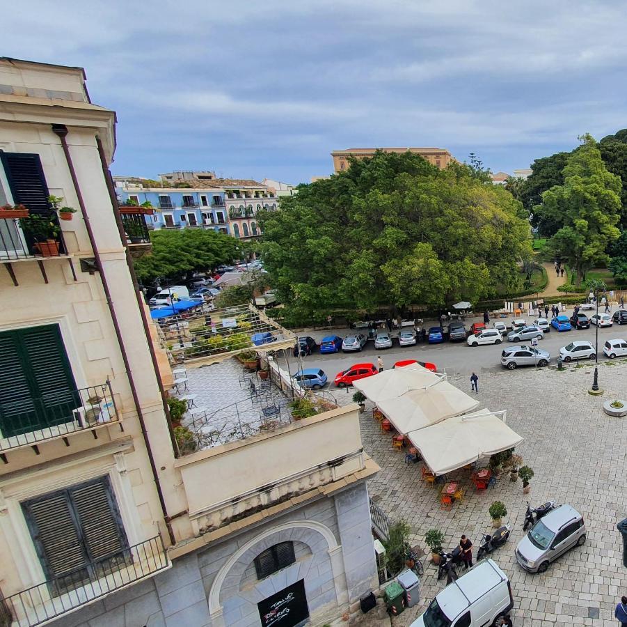Garibaldi Rooms 29 - Piazza Marina A Palermo - In Pieno Centro. Exterior foto