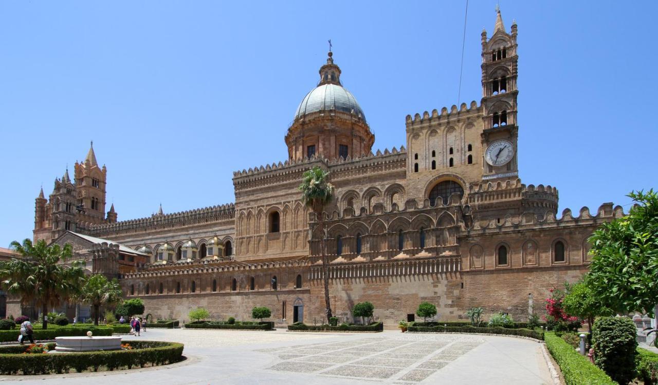 Garibaldi Rooms 29 - Piazza Marina A Palermo - In Pieno Centro. Exterior foto