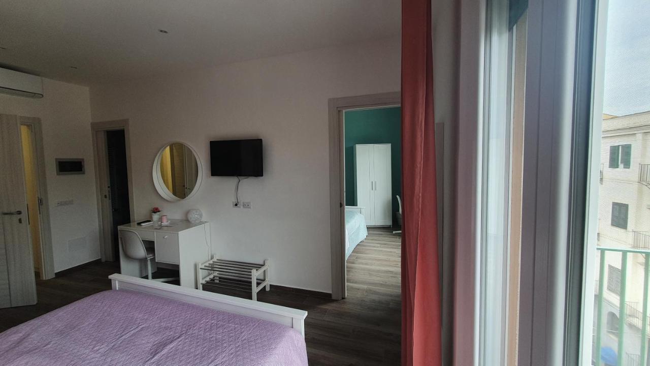 Garibaldi Rooms 29 - Piazza Marina A Palermo - In Pieno Centro. Exterior foto
